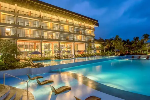 Resort Terbaik untuk Liburan Romantis dan Tenang